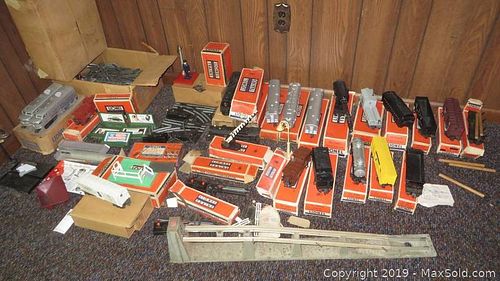 Lot #0809 (1 of 19)