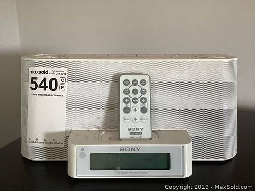 Lot #0540 (1 of 10)