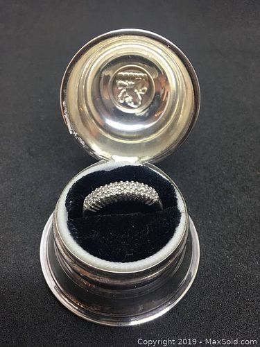 Lot #0136 (1 of 5)