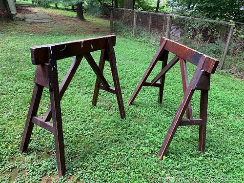 Lot #0009 (1 of 3)