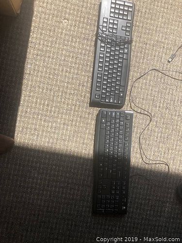 Lot #0020 (1 of 2)