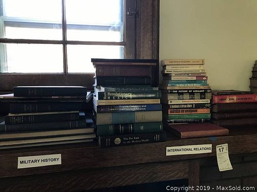Lot #0017 (1 of 5)