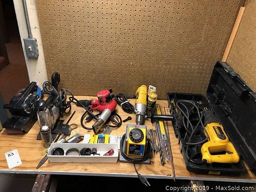 Lot #0083 (1 of 13)