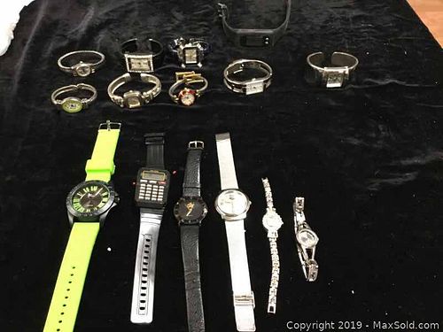 Lot #0009 (1 of 3)