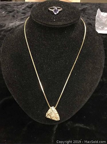 Lot #0030 (1 of 3)