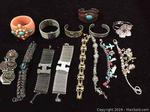 Lot #0063 (1 of 4)