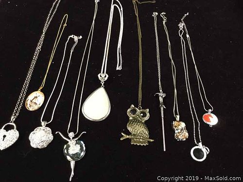 Lot #0070 (1 of 3)