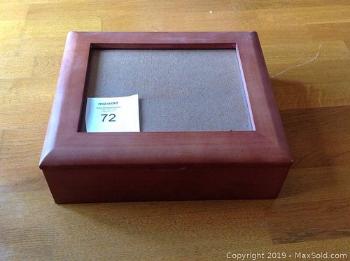 Lot #0072 (1 of 2)