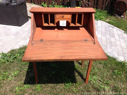 Lot #0151 (1 of 2)