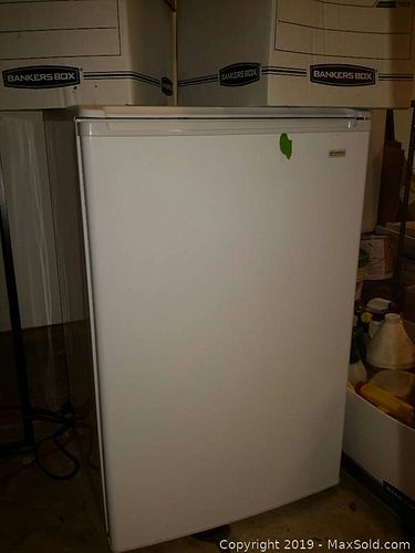 Lot #0678 (1 of 5)