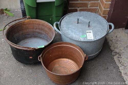 Lot #0648 (1 of 9)