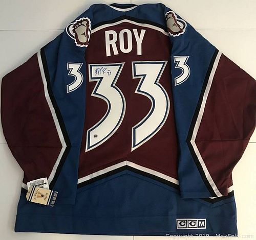 Lot #0652 (1 of 9)