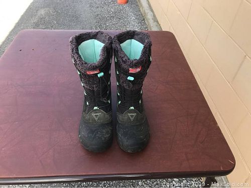 Lot #0052 (1 of 2)