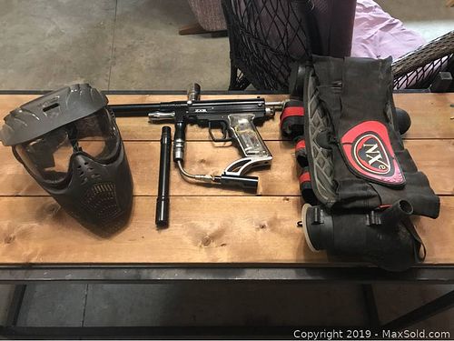 Lot #0061 (1 of 5)