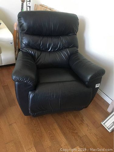 Lot #0095 (1 of 7)