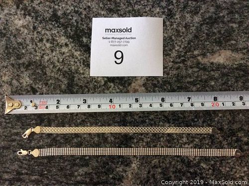 Lot #0009 (1 of 2)