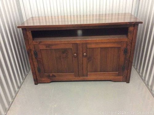 Lot #0116 (1 of 3)