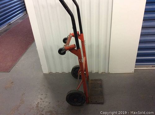 Lot #0123 (1 of 2)