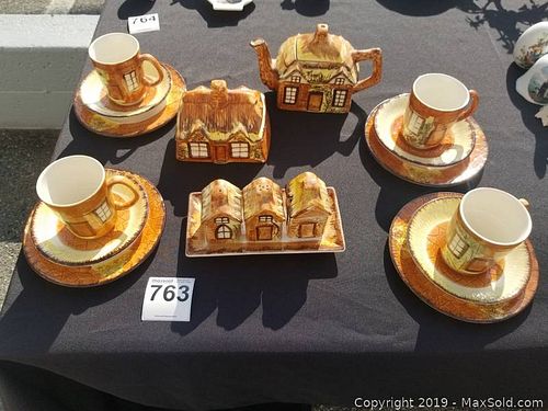 Lot #0763 (1 of 12)