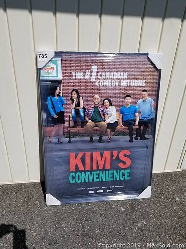 Lot #0785 (1 of 8)