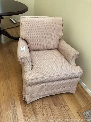 Lot #0256 (1 of 5)