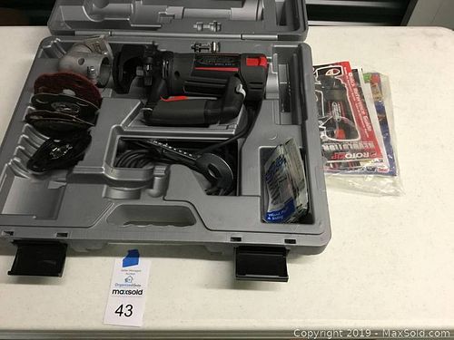 Lot #0043 (1 of 5)