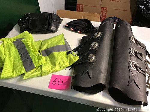 Lot #0060 (1 of 9)