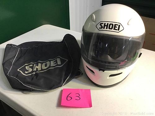 Lot #0063 (1 of 5)