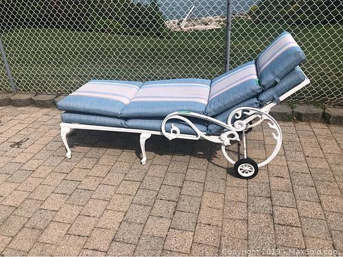Lot #0536 (1 of 14)