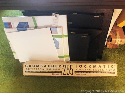 Lot #0557 (1 of 8)