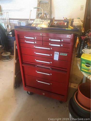 Lot #0576 (1 of 15)