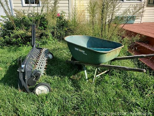 Lot #0128 (1 of 10)