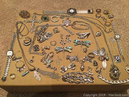 Lot #0003 (1 of 17)