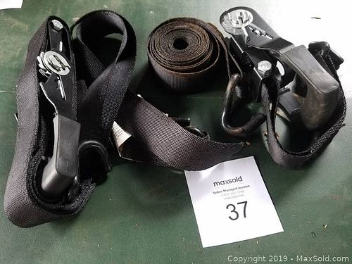 Lot #0037 (1 of 1)