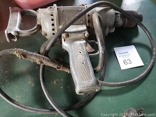 Lot #0063 (1 of 2)