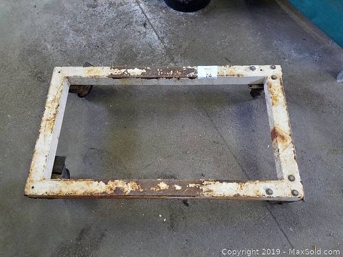 Lot #0074 (1 of 2)