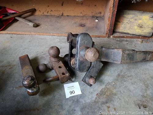 Lot #0092 (1 of 2)