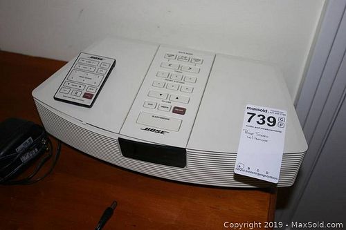 Lot #0739 (1 of 5)