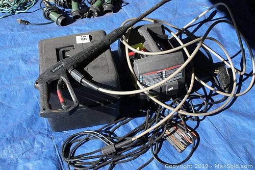 Lot #0085 (1 of 15)