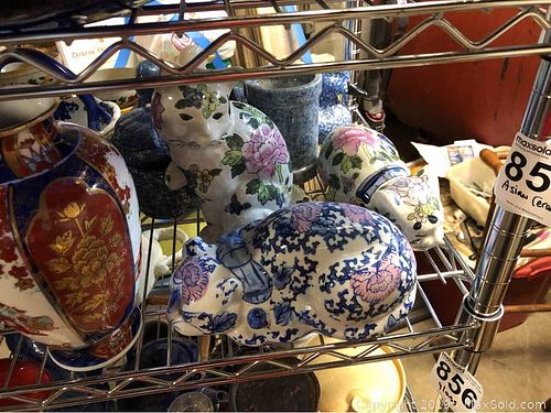 Lot #0853 (1 of 13)