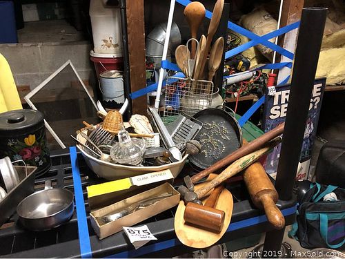 Lot #0875 (1 of 5)