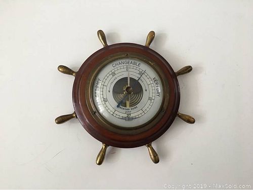 Lot #0009 (1 of 4)