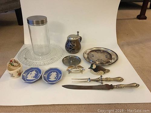 Lot #0048 (1 of 14)