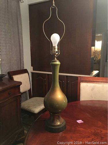 Lot #0082 (1 of 4)