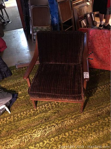 Lot #0830 (1 of 5)