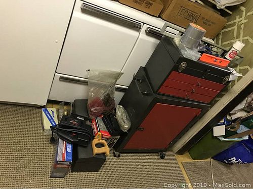 Lot #0858 (1 of 17)