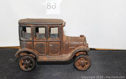 Lot #0088 (1 of 7)