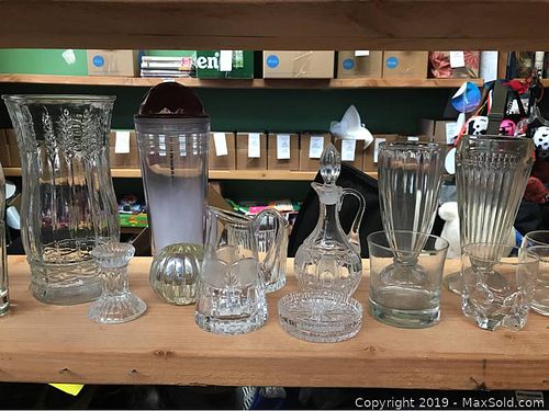 Lot #0241 (1 of 10)