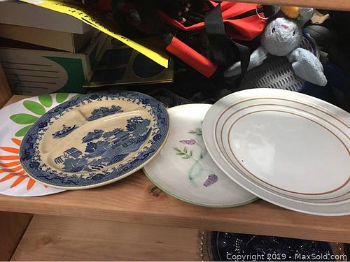 Lot #0275 (1 of 15)