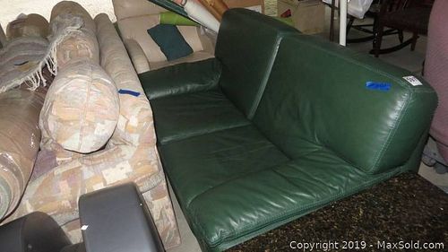 Lot #0597 (1 of 5)